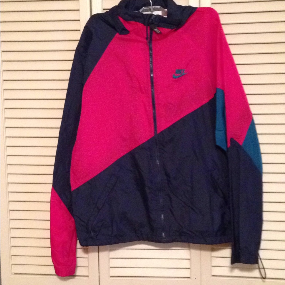 Nike windbreaker